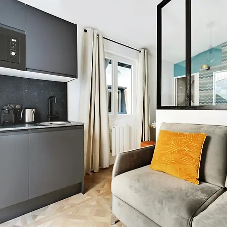 Cmg - Tour Eiffel Champs De Mars *