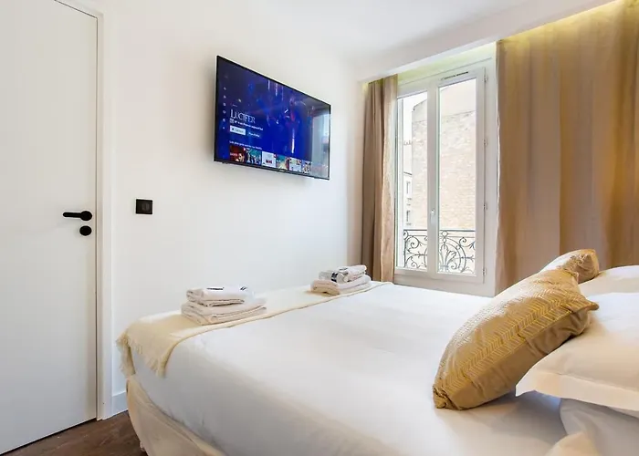 Apartamento Cmg - Tour Eiffel Champs De Mars Paris